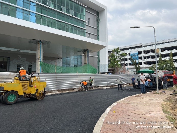 งานปูผิวถนน Asphalt